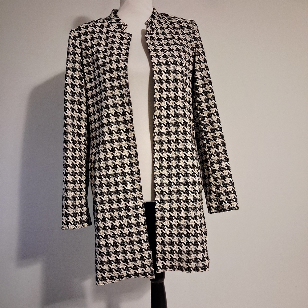 Houndstooth Black and White Openfront Coat Size Med
